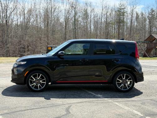 2021 Kia Soul GT-Line