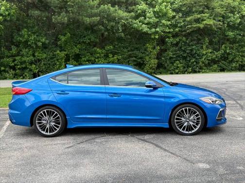 2017 Hyundai ELANTRA Sport