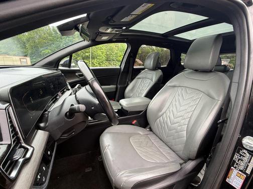 Ebony Black 2023 Kia Sportage X-Line