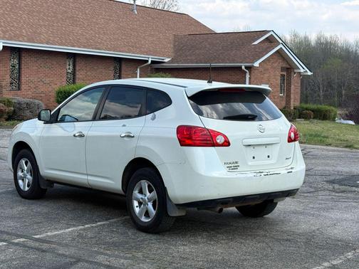 2010 Nissan Rogue S