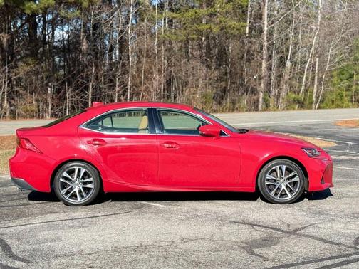 2018 Lexus IS 300 Base