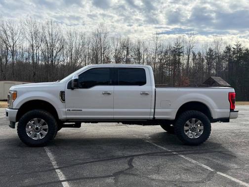 2017 Ford F-250 Platinum