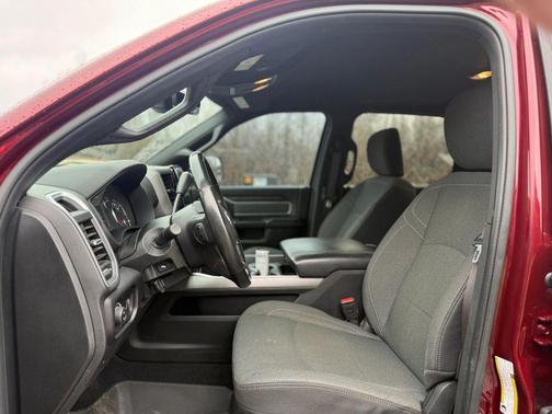 2021 RAM 2500 Big Horn Crew Cab 4x4 6'4' Box