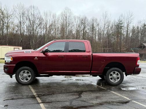 Delmonico Red Pearlcoat 2021 RAM 2500 Big Horn Crew Cab 4x4 6'4' Box
