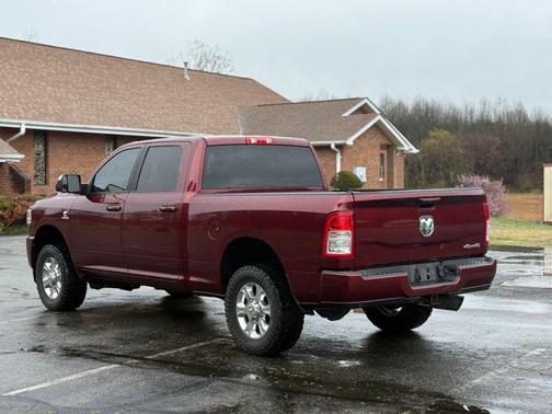 2021 RAM 2500 Big Horn Crew Cab 4x4 6'4' Box