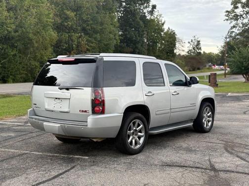 2010 GMC Yukon Denali