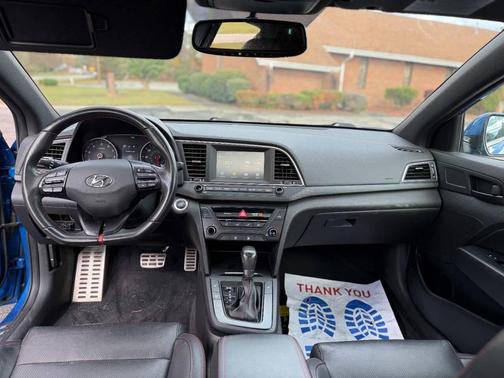 2018 Hyundai ELANTRA Sport