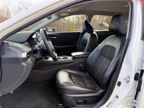 2020 Nissan Altima SR FWD