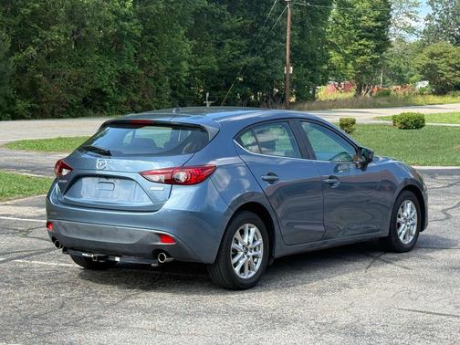 2016 Mazda Mazda3 i Touring
