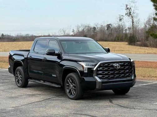 2023 Toyota Tundra Platinum