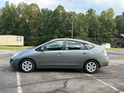 2005 Toyota Prius Base