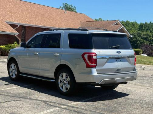 Ingot Silver Metallic 2019 Ford Expedition XLT
