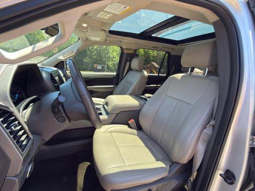 Ingot Silver Metallic 2019 Ford Expedition XLT