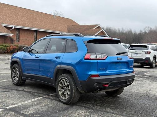 2020 Jeep Cherokee Trailhawk