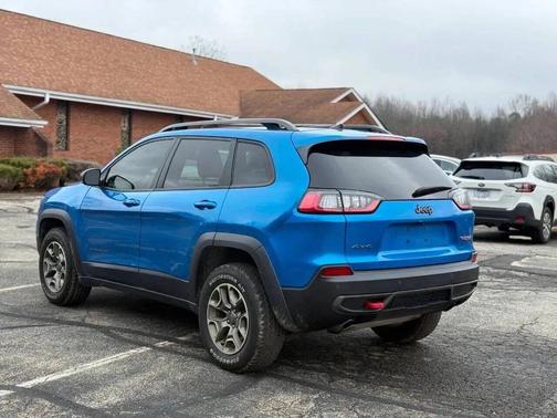 2020 Jeep Cherokee Trailhawk
