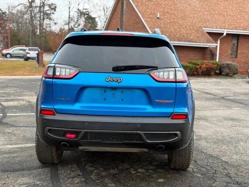 2020 Jeep Cherokee Trailhawk