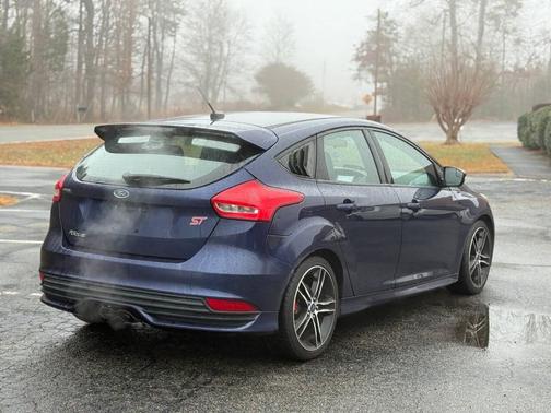 2016 Ford Focus ST 