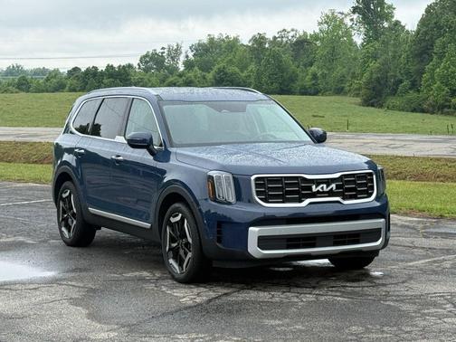 Midnight Lake Blue 2025 Kia Telluride S