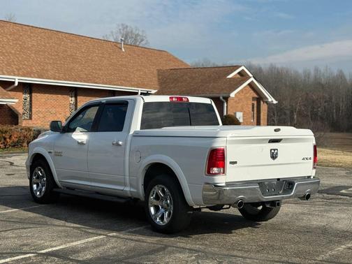 2015 RAM 1500 Laramie