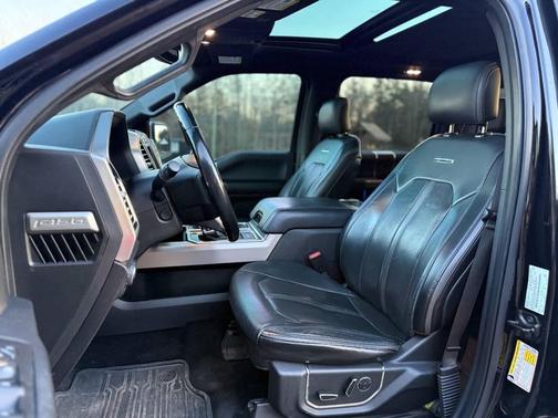 2017 Ford F-150 Platinum