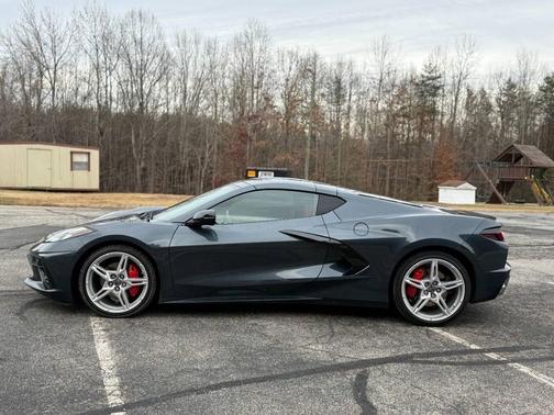 2020 Chevrolet Corvette Stingray w/1LT