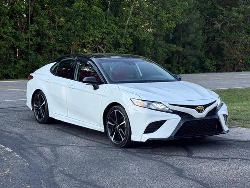 White 2019 Toyota Camry XSE