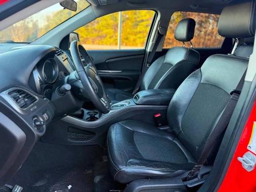 2018 Dodge Journey Crossroad