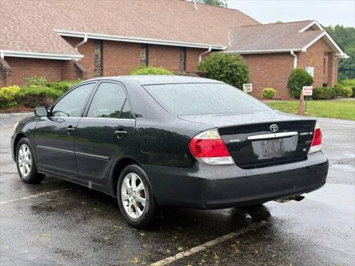 2005 Toyota Camry XLE V6