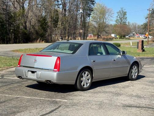 2007 Cadillac DTS V8
