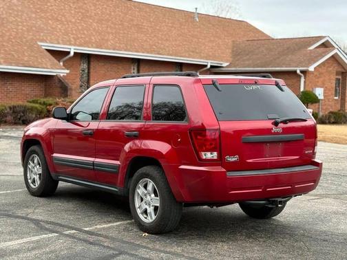 2005 Jeep Grand Cherokee Laredo