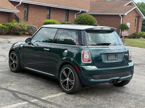 2010 MINI Cooper S Base