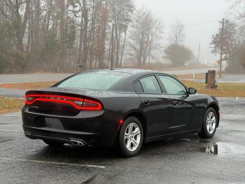 2020 Dodge Charger SXT