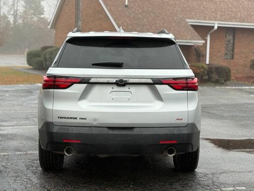 2022 Chevrolet Traverse RS