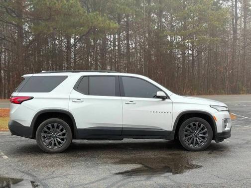 2022 Chevrolet Traverse RS