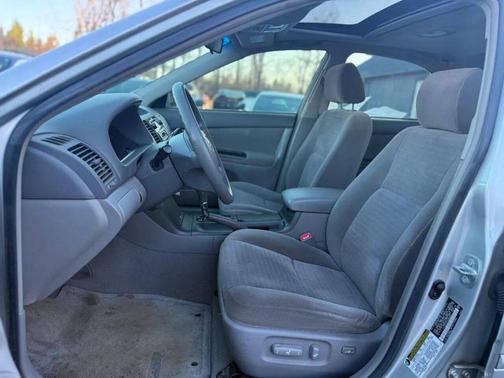 2005 Toyota Camry XLE