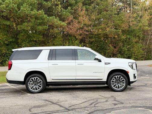 2024 GMC Yukon XL Denali Ultimate