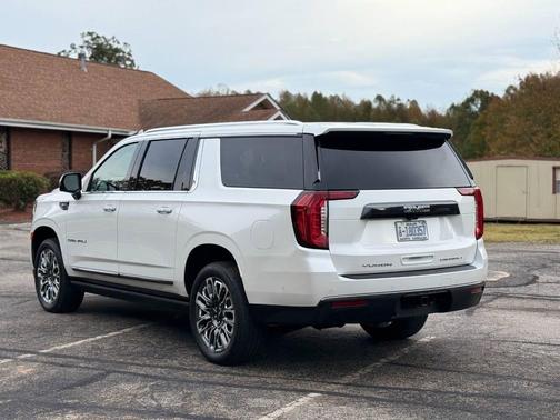 2024 GMC Yukon XL Denali Ultimate