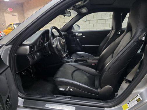 2010 Porsche 911 Carrera