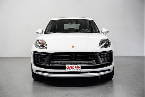 White 2022 Porsche Macan Macan GTS