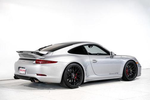 2016 Porsche 911 Carrera GTS