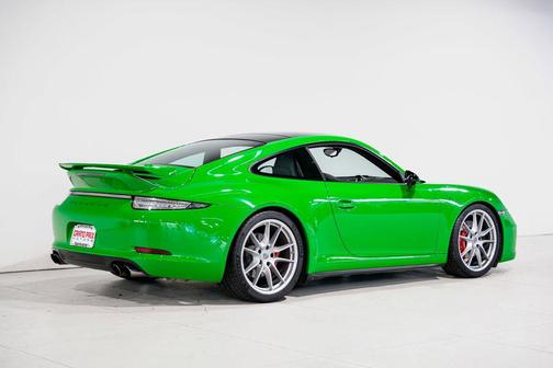 PTS Viper Green 2014 Porsche 911 Carrera 4S