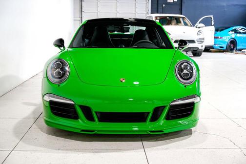 PTS Viper Green 2014 Porsche 911 Carrera 4S