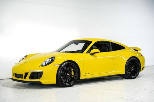 2018 Porsche 911 Carrera GTS