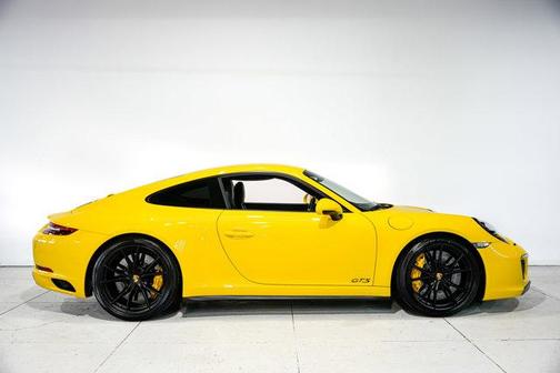 2018 Porsche 911 Carrera GTS