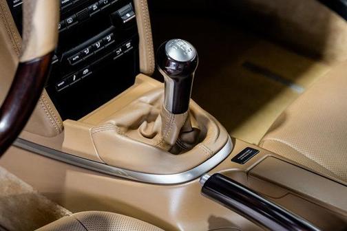 2010 Porsche 911 Carrera 4S Cabriolet