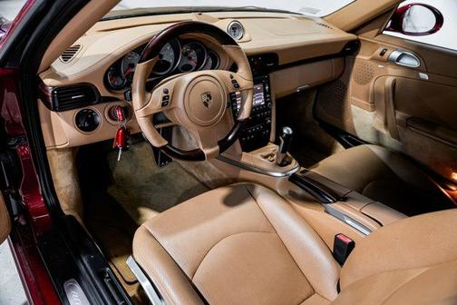 2010 Porsche 911 Carrera 4S Cabriolet