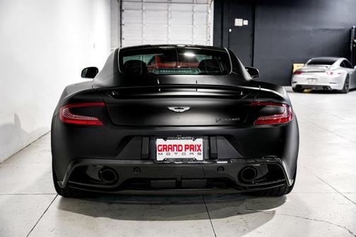 2014 Aston Martin Vanquish 2dr Cpe
