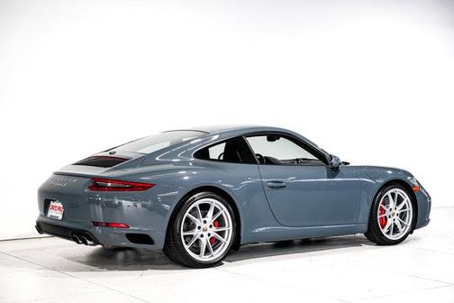2017 Porsche 911 Carrera S