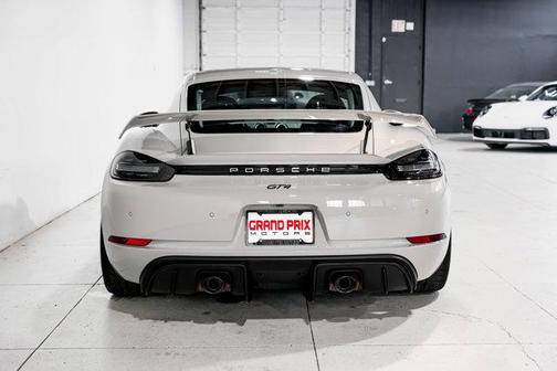 2021 Porsche 718 Cayman GT4