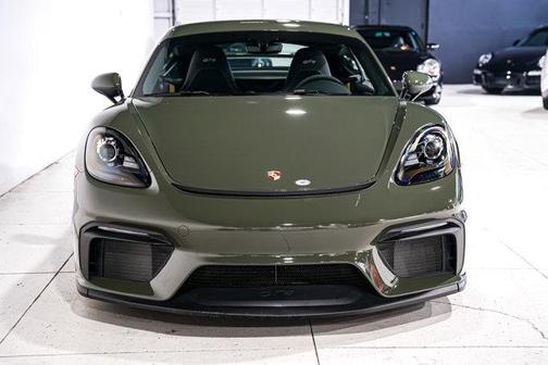 2023 Porsche 718 Cayman GT4